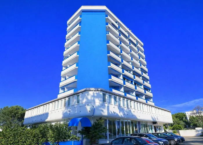 Blue Seaside 圣贝内代托-德尔特龙托